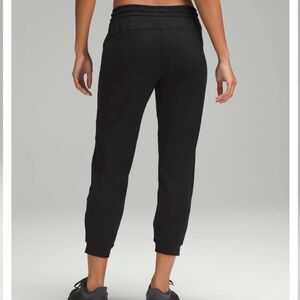 Lululemon Soft Jersey Classic-Fit Mid-Rise Jogger